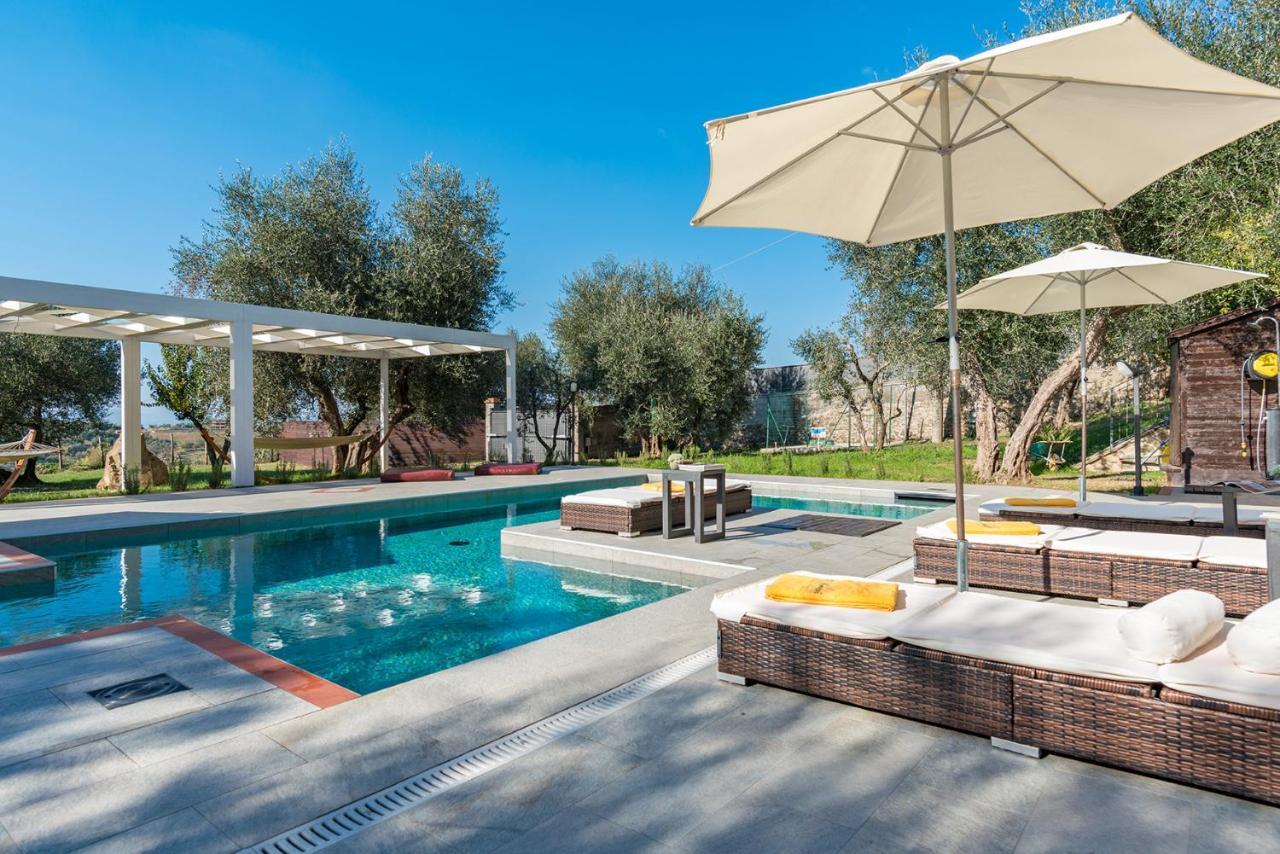 Casale Montegiovi 6, Emma Villas Exterior photo