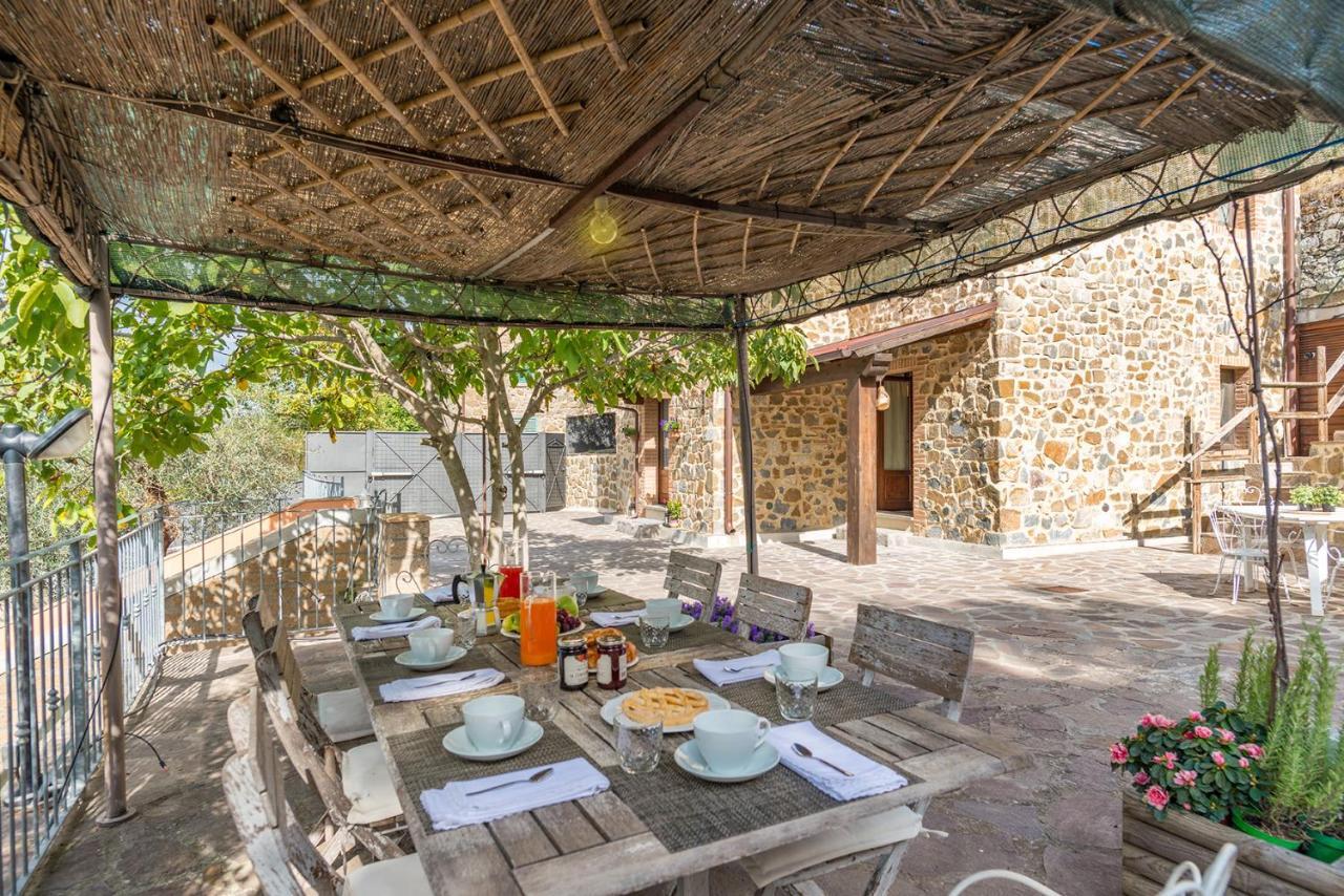 Casale Montegiovi 6, Emma Villas Exterior photo