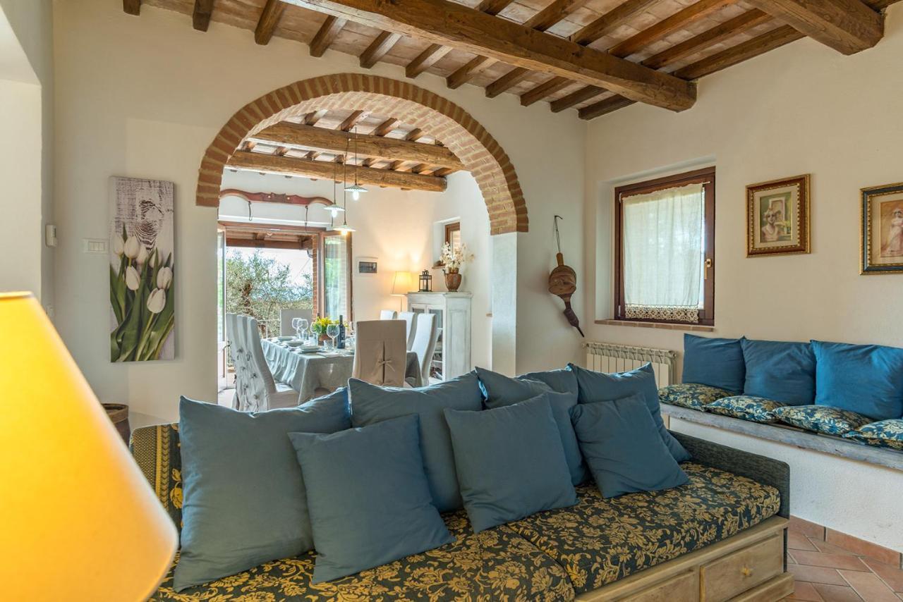 Casale Montegiovi 6, Emma Villas Exterior photo